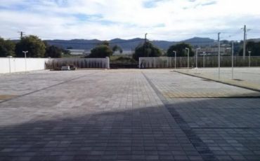 Pavimentação Intertravada - Calçadas e Estacionamentos